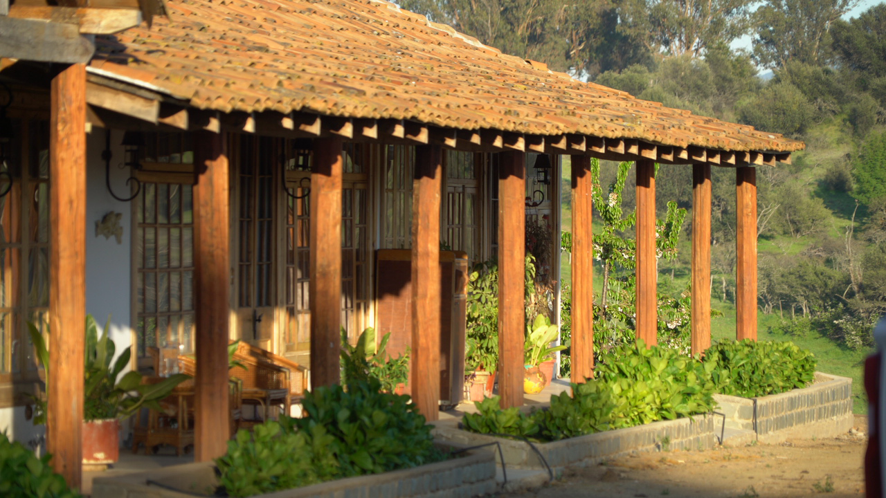FACHADA 001